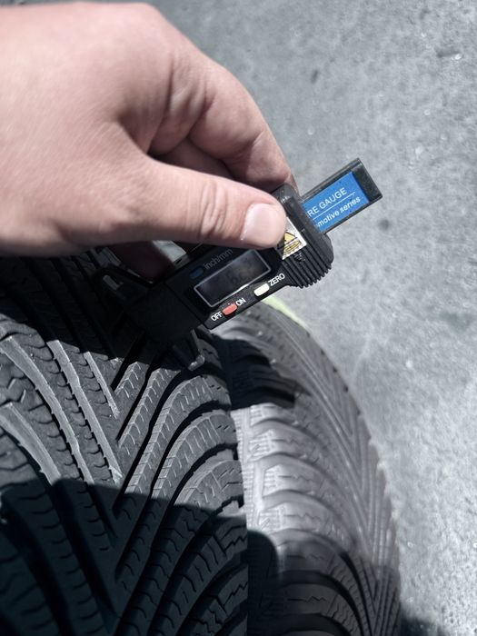215 50 17 Michelin Alpin 5 85% 2024 Шини Зима