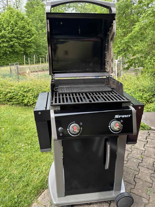 Газовий гриль Weber spirit