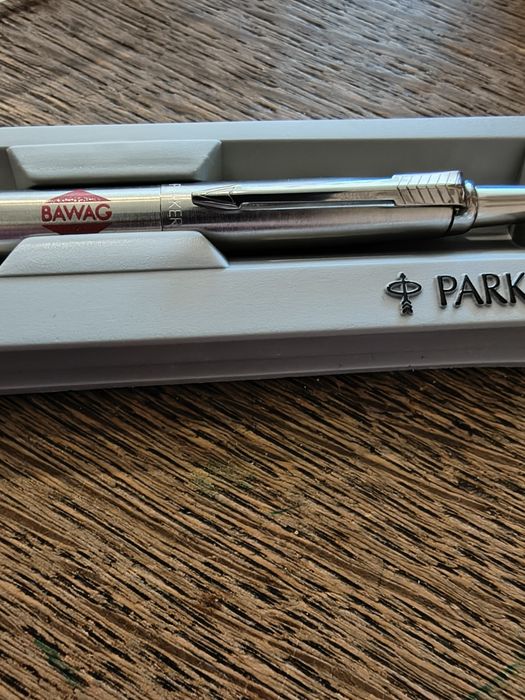 Długopis Parker używany w opakowaniu