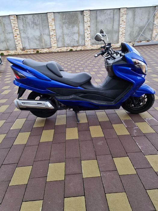 Скутер Suzuki 250 первая регистрация в 2020 г свежозагнан