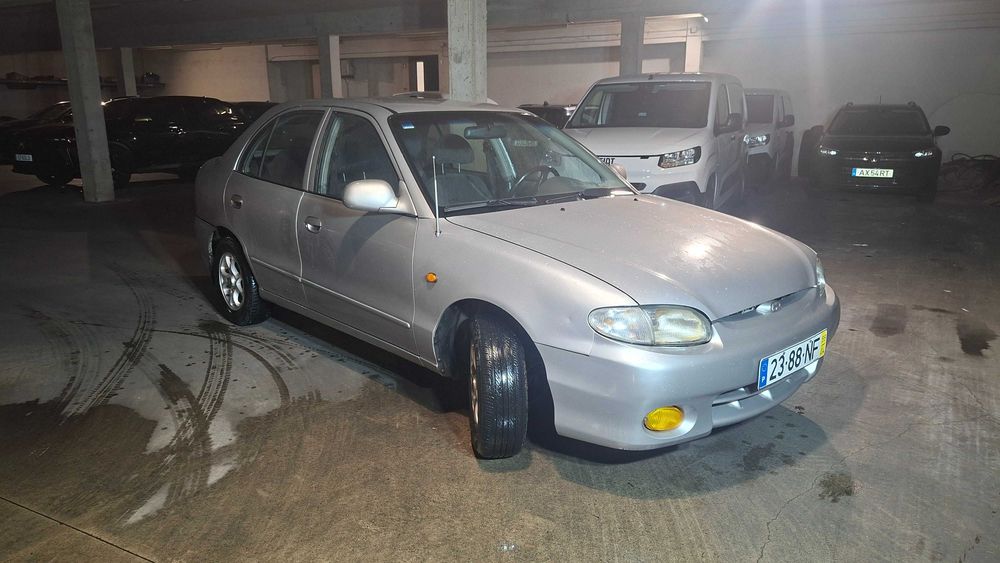 Hyundai Accent 1999