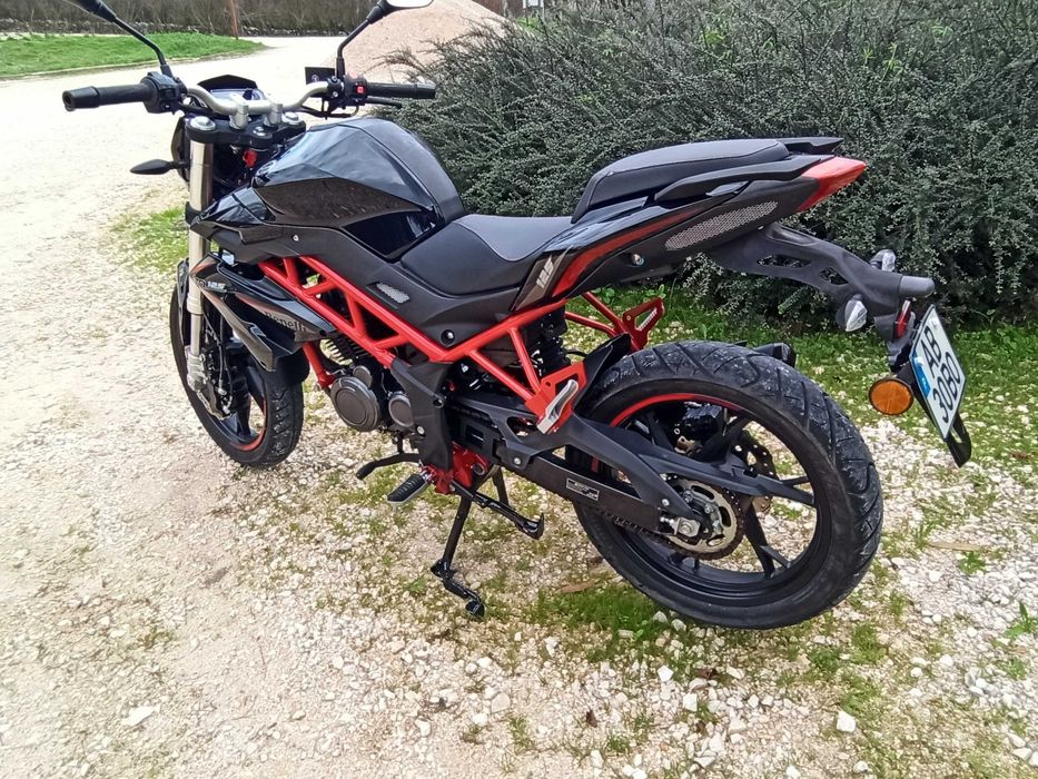 Benelli BN125 Original