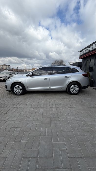 Renault Megane Рено Меган III рестайлінг 2012 р 1,5 К9К дизель 6МКПП