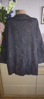 Шикарный пиджак. С золотым люрексом. Очень большой размер