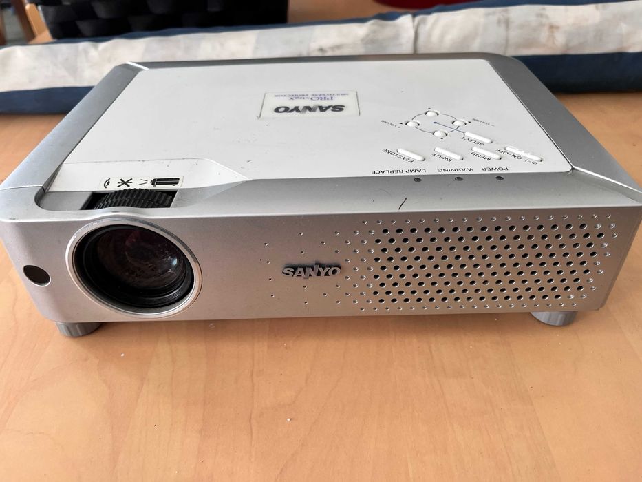 SANYO PROxtraX Multiverse Projector495516727735767042