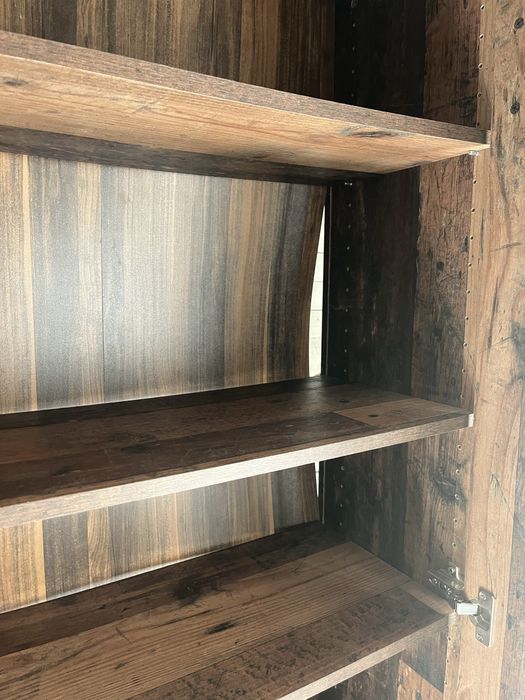 Szafa 198/34 super stan