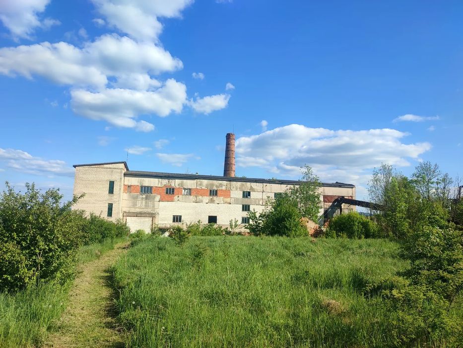 Продаж будівлі комерційного призначення в м. Старий Самбір Львівської області.