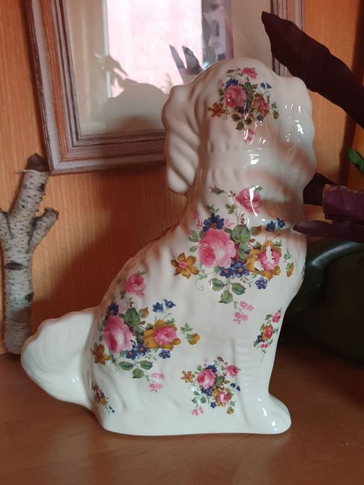 Wiktorianski porcelanowy pies kominkowy Staffordshire UK