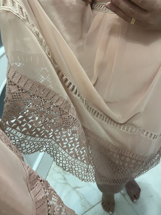 Платье пудровое нарядное  из двух частей