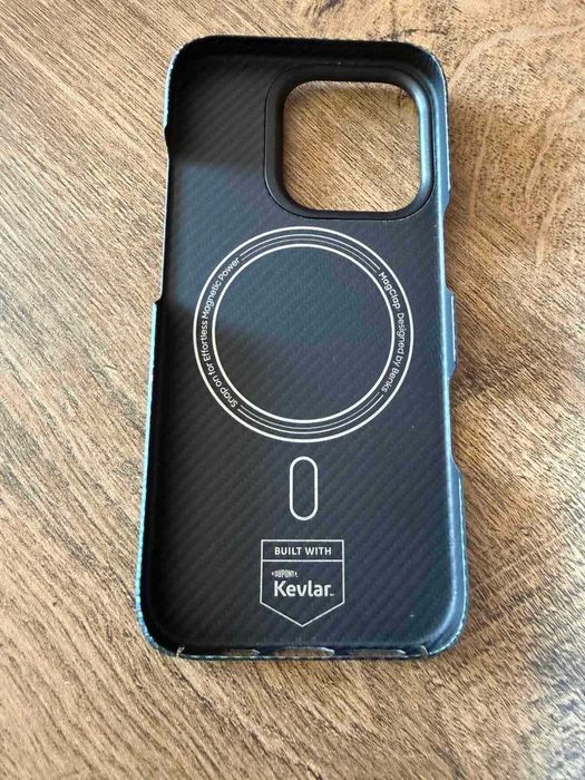 Чехол Benks для iPhone 16 Pro MagClap ArmorPro Case Aurora