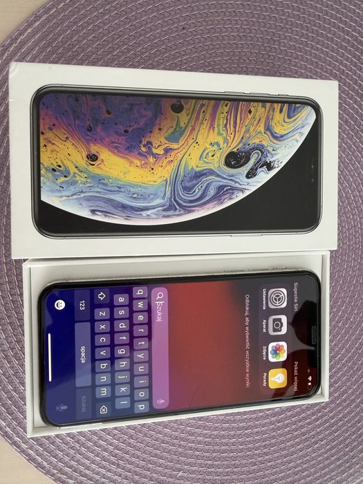 iPhone Xs 64GB Silver