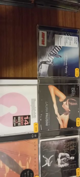 Música em CD Best Of ou Greatest Hits Internacionais Letra L.