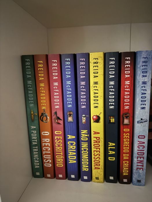 Freida McFadden (vários livros)