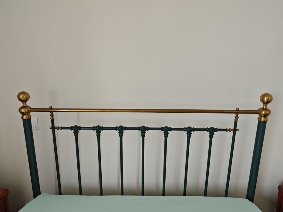 Cama de Ferro e Latão Estilo Vitoriano (Casal-140x190/200)
