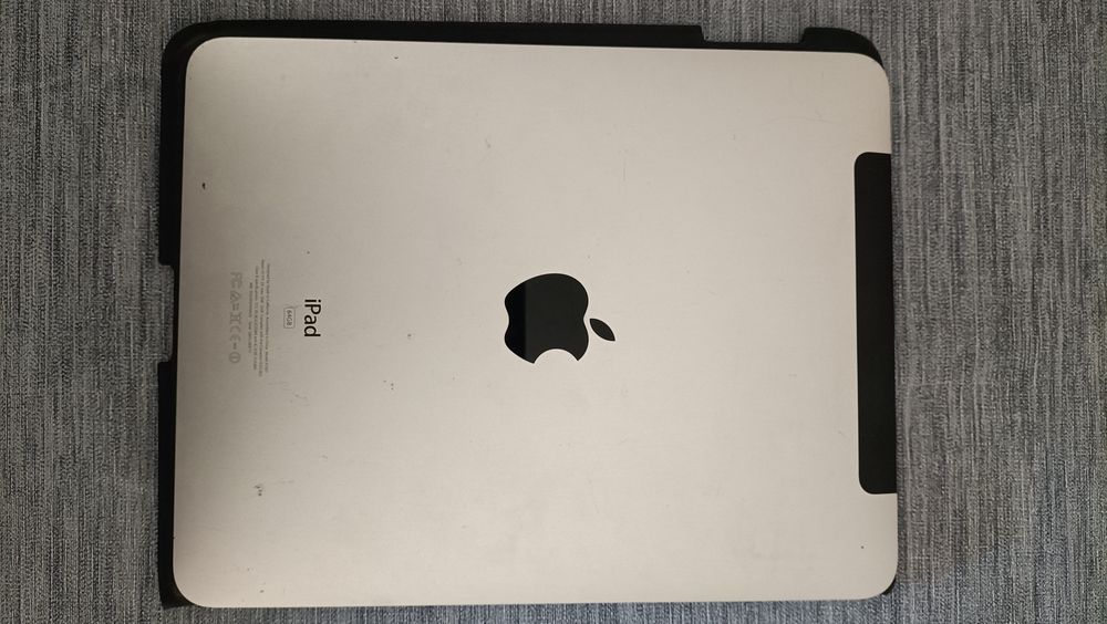 Apple iPad 1 64Gb c\ WiFi&SIM64739764119427121