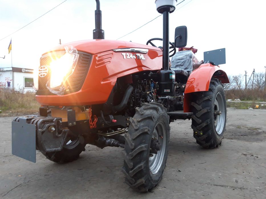 Трактор Синтай 244 ТХЛ полноприводный 4x4
