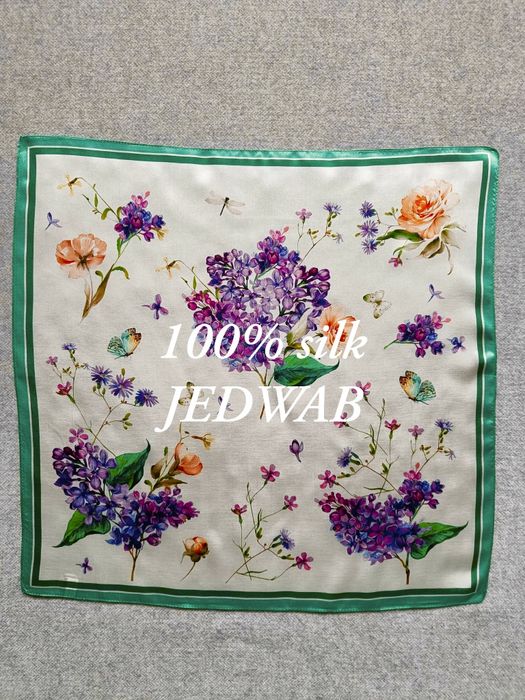 Jedwabna apaszka wiosna bzy lilak kwiaty