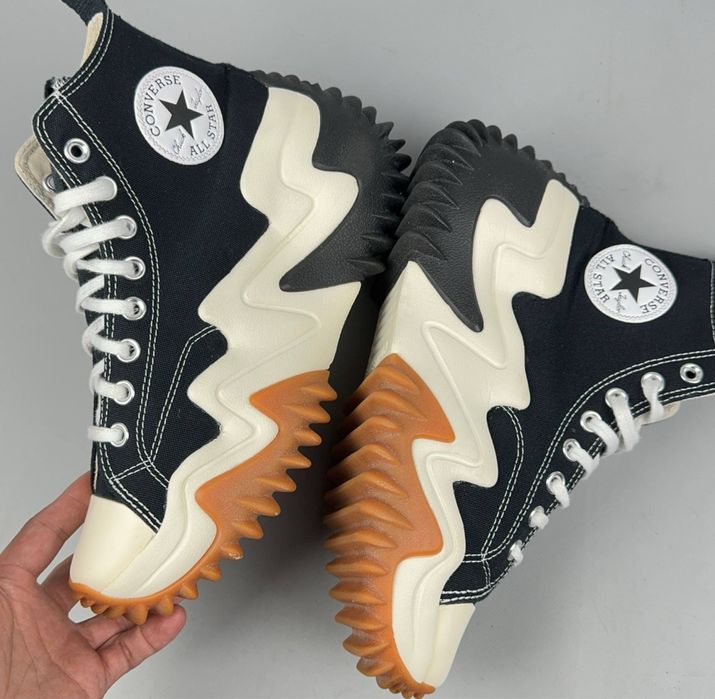 Кросівки унісекс Converse Run Star Hike Motion platform