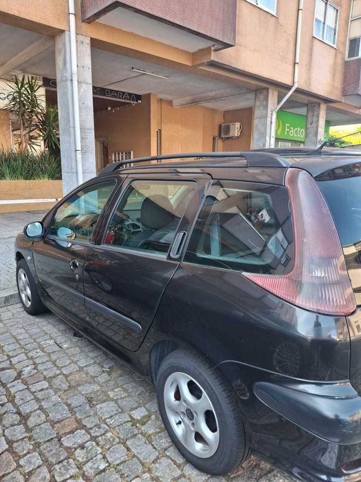 Peugeot 206- 2005 - SW Diesel – 209.000 km – 1.500 €