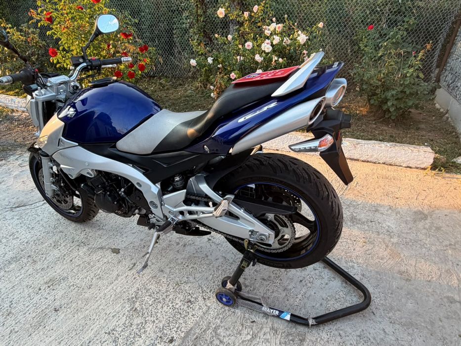 Продам suzuki gsr АBS  600