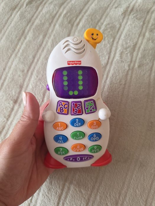 Interaktywny Telefonik Edukacyjny Fisher-Price – Światła i Melodie
