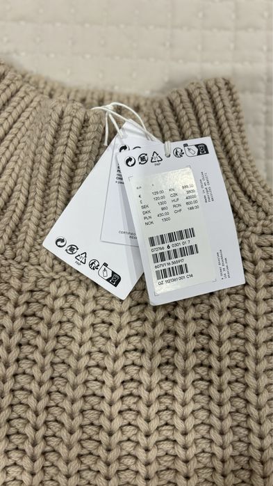 Светр &Other Stories