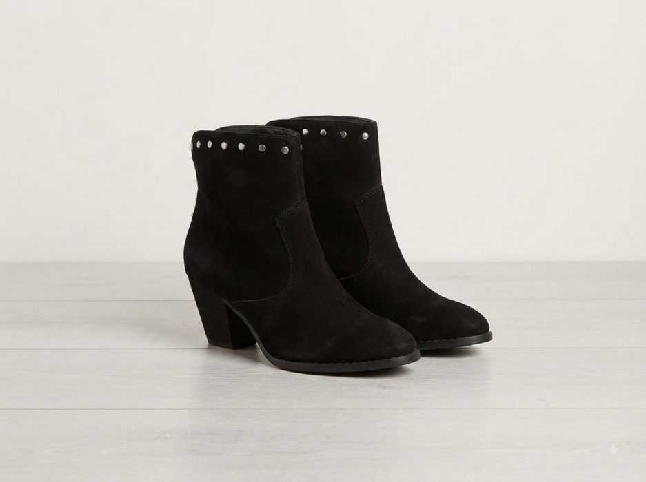 Buty z naturalnego zamszu