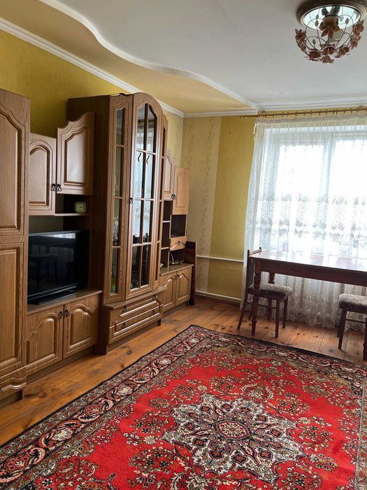 Продам 2-кімнатну квартиру на просп. Відродження у Луцьку!