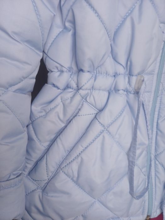 Курточка весняна для дівчинки,  розмір 104 (110)