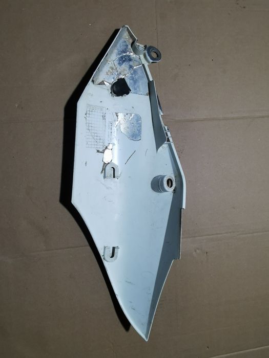 Honda crf 450 osłona owiewka tył prawa boczna panel