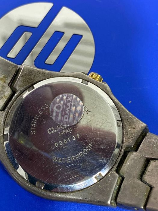Часы Omax Quartz Crystal "50 m" Japan