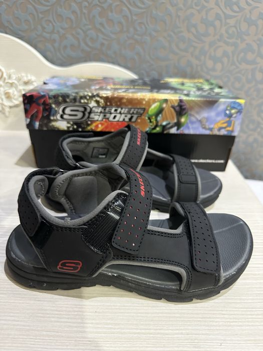 Взуття для хлопчика Skechers p 33,5