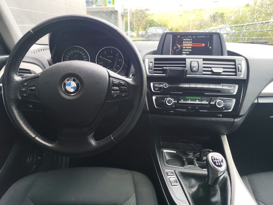 BMW Série 1 F21 LCI 116d nacional 130km