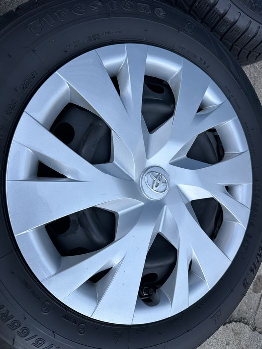 Koła zimowe 4x100 15cali Toyota Yaris 175/65 R15 Firestone