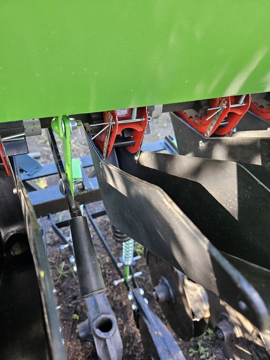 Сівалка на 13 сошників