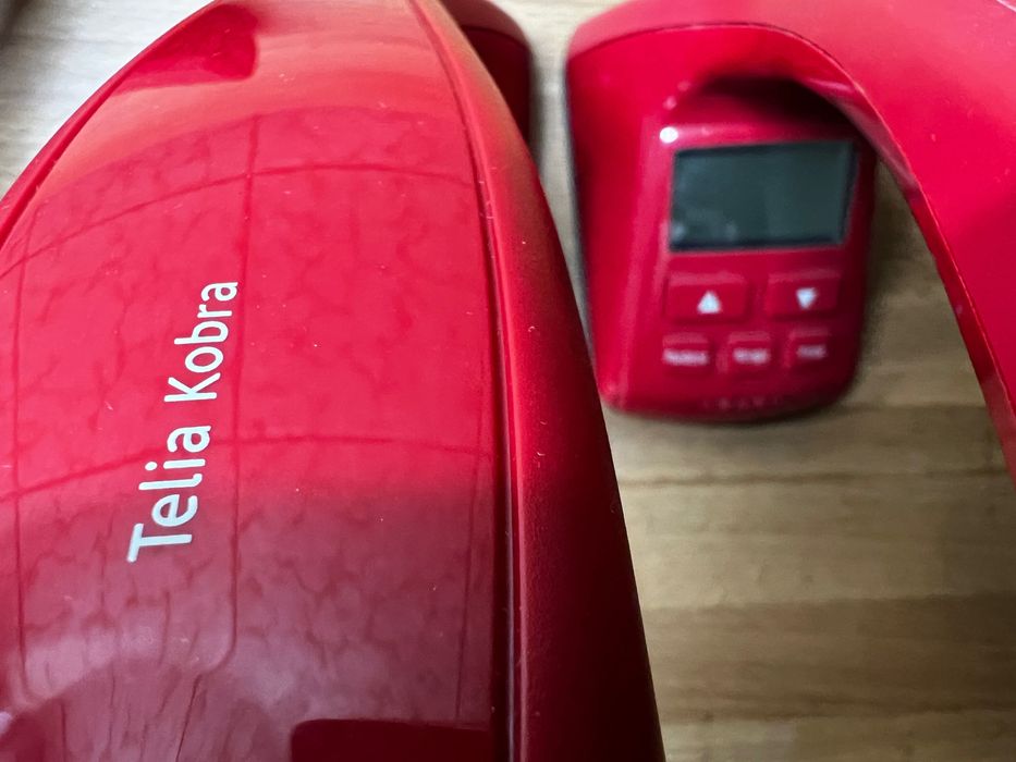 4 telefones Telia Kobra