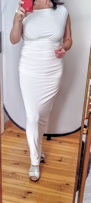 Długa biała sukienka bodycon, dwuwarstwowa modelująca