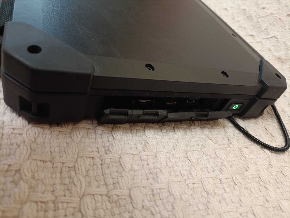 Ноутбук захищений Dell Latitude 7212 i5-8350U 8/256 Gb ідеальний стан