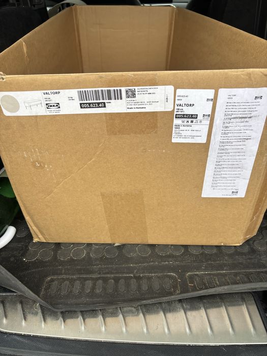 Nowa tylko złożona pufa Valtorp Ikea