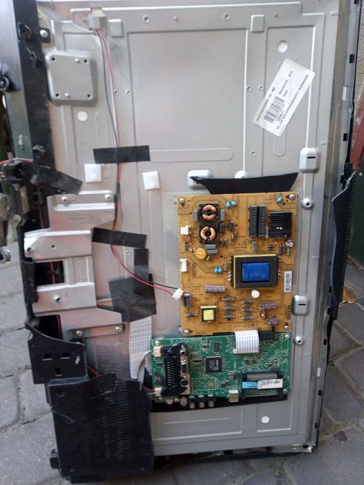 Telewizor technika zbity model 32 278b