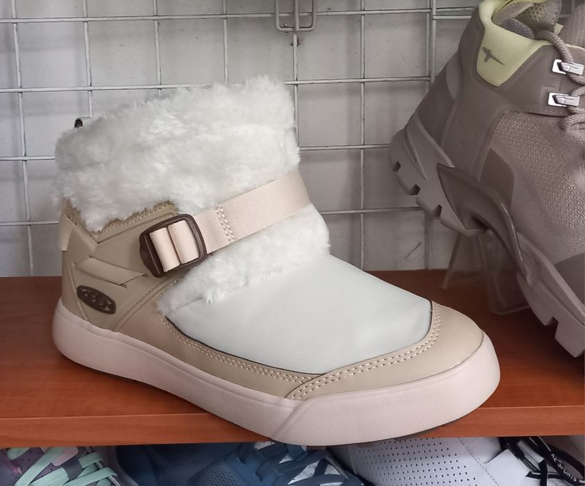 Черевики угі Keen