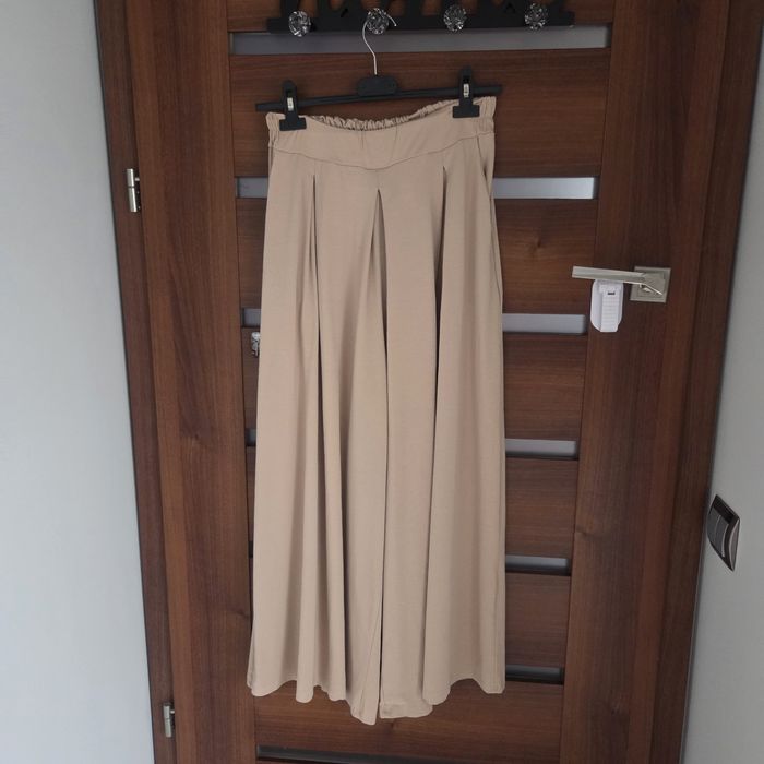 Spodnie kuloty beżowe