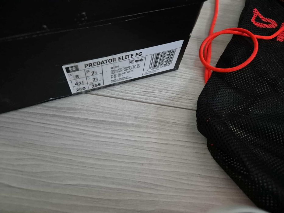 Profesjonalne korki adidas Predator Elite FG IE1802 rozmiar 41 1/3