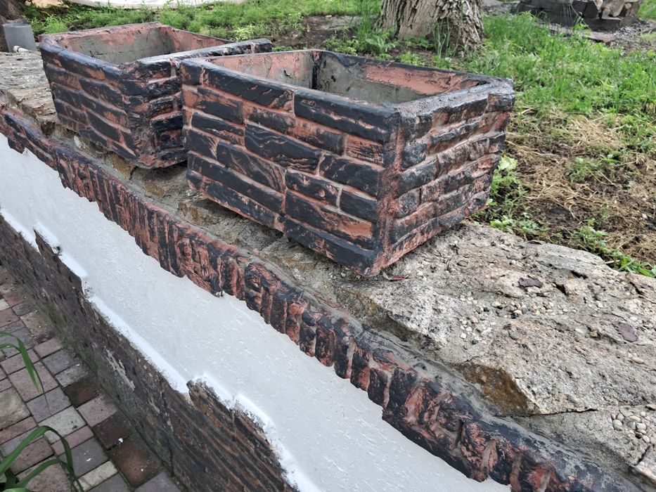 Бетонна ваза, кашпо для дачі, саду або балконних квітів