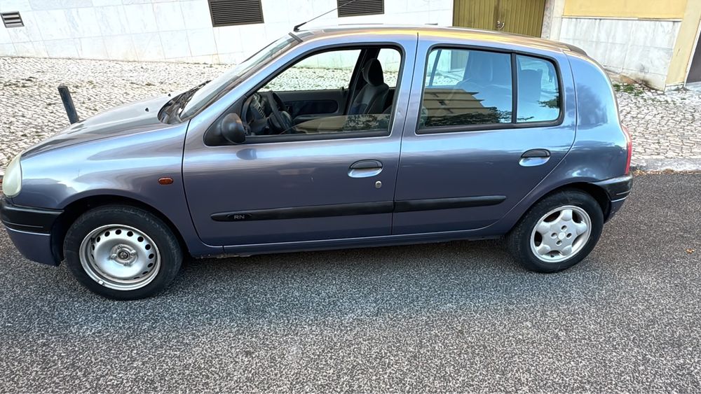 Renault Clio RN 1.2 — 2000 — 129.000 km — photo 4