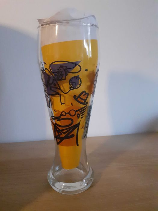 Copo de cerveja da Ritzenhoff, de Jan Bazing de 1999