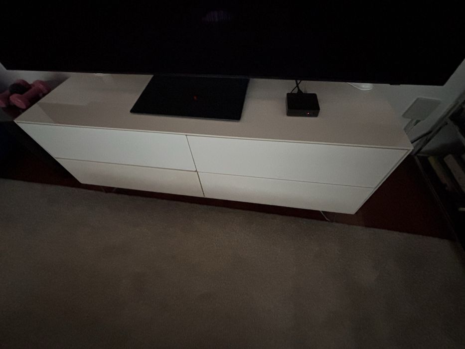 Mesa apoio tv branco