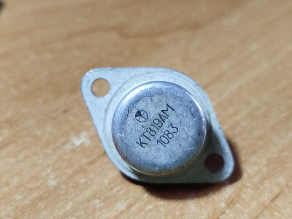 Транзистор кт819 детали ссср