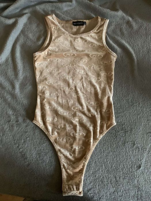 Body PrettyLittleThing rozmiar 32