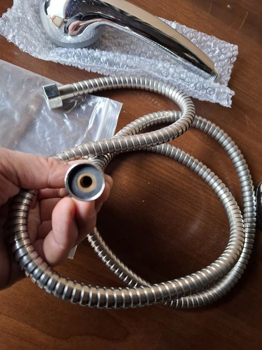 Wąż prysznicowy słuchawka NOWY